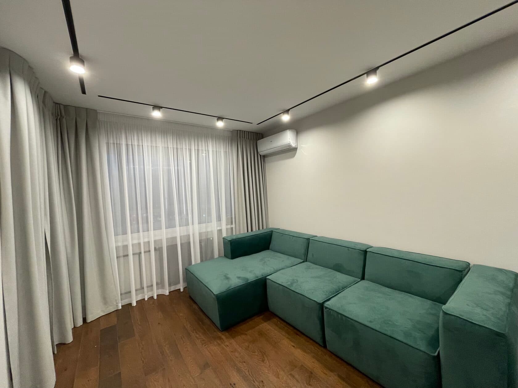 Трёхкомнатная квартира 77 м²